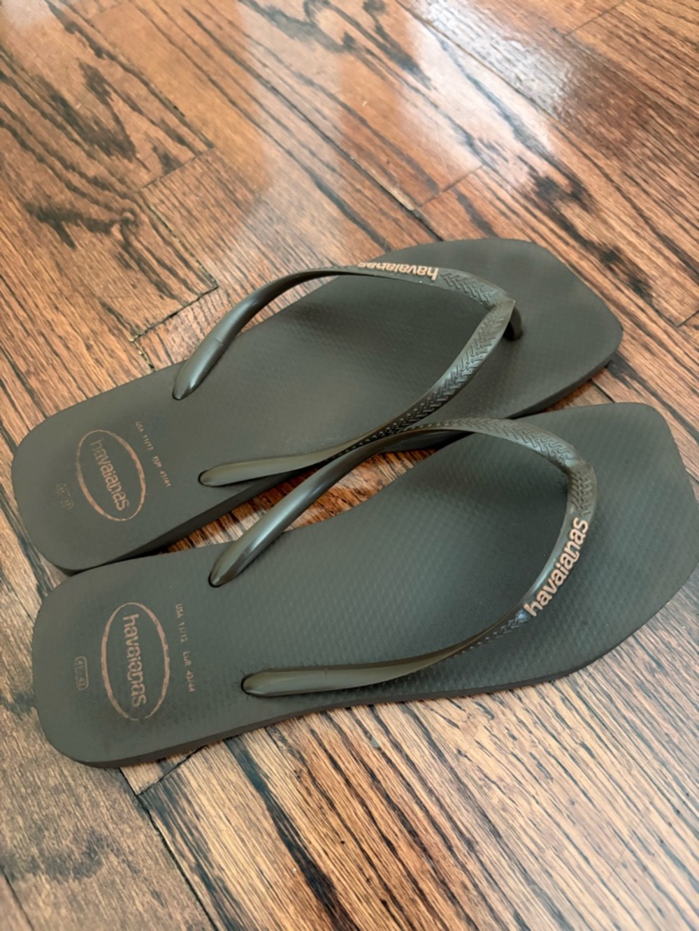 Havaianas Slim Square Flip Flops in Brown - Picture 5 of 5